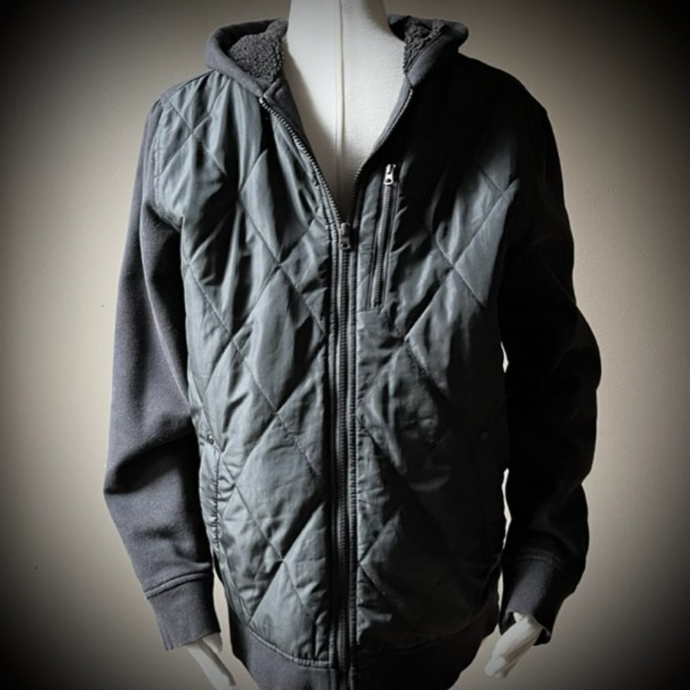 Men's Black Hooded Quilted Bomber Jacket (L)